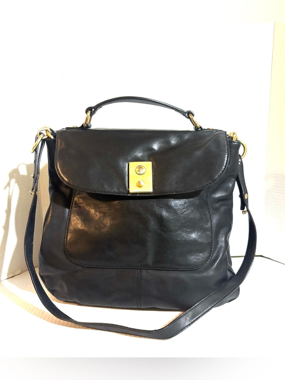 Women's Black Leather Top-Handle Shoulder Bag - Classic Carryall